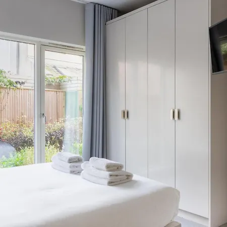 Guestready - Contemporary In Apartment