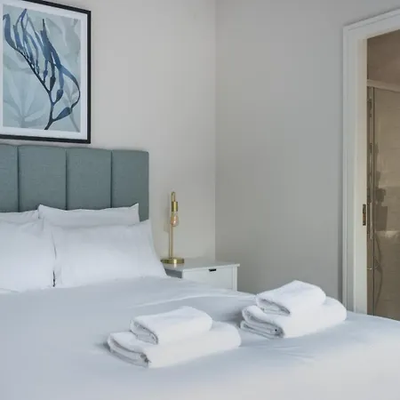 Lägenhet Guestready - Contemporary In